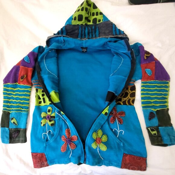 Womans Colorful Embroidered Floral and Design Patchwork Hoodie Size MD NEW Zip - Picture 2 of 6